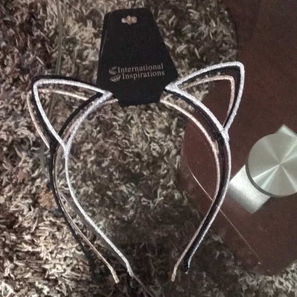 girl apps x3 - Picture 1 of 2